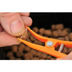 Guru Pellet Pliers